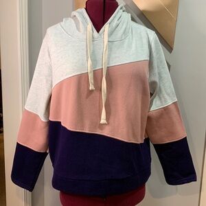 Color block hooded sweatshirt